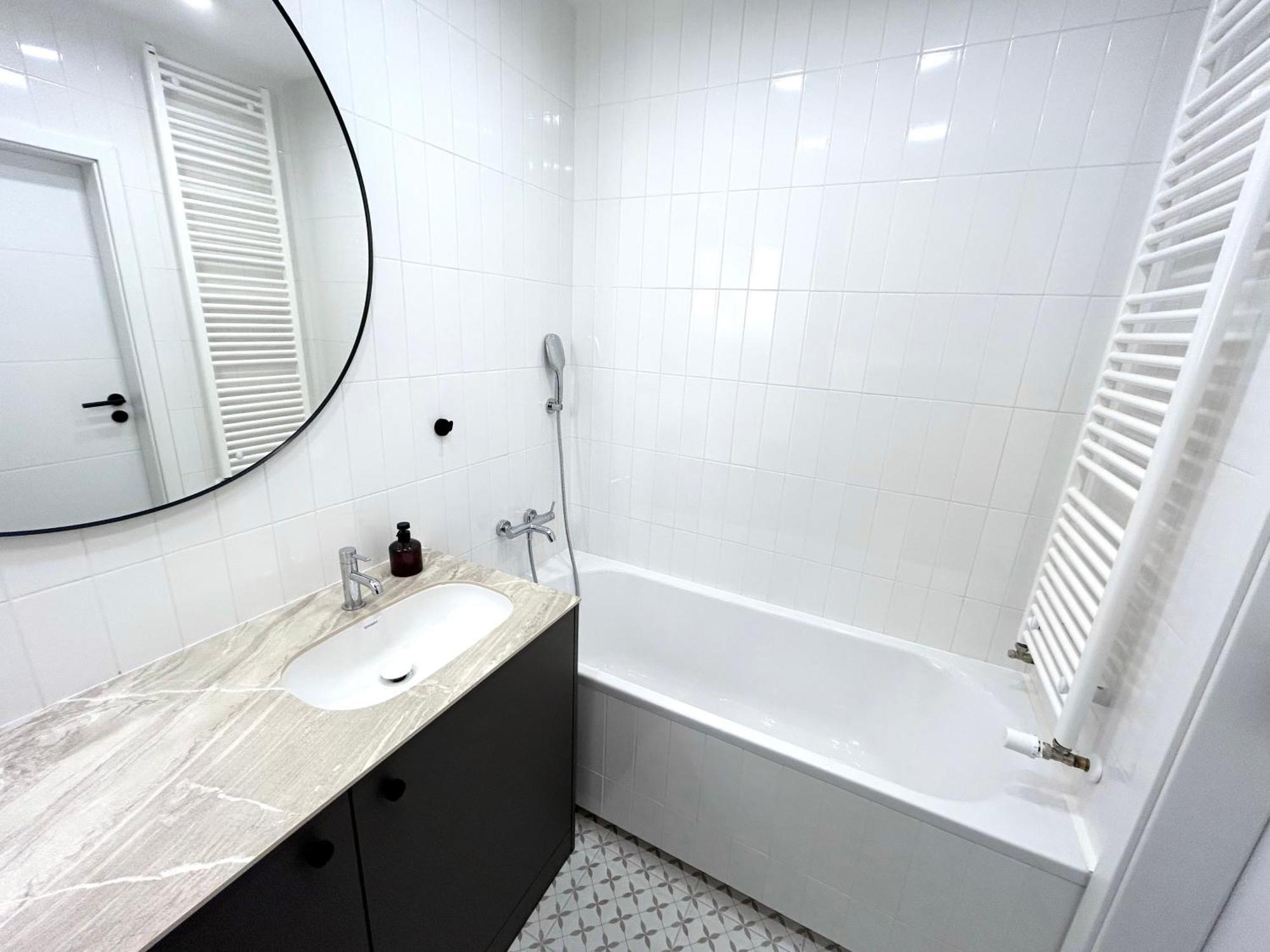 Apartament Lina Koralowa Samodzielne Zameldowanie Self Check-In Lublin Exterior foto